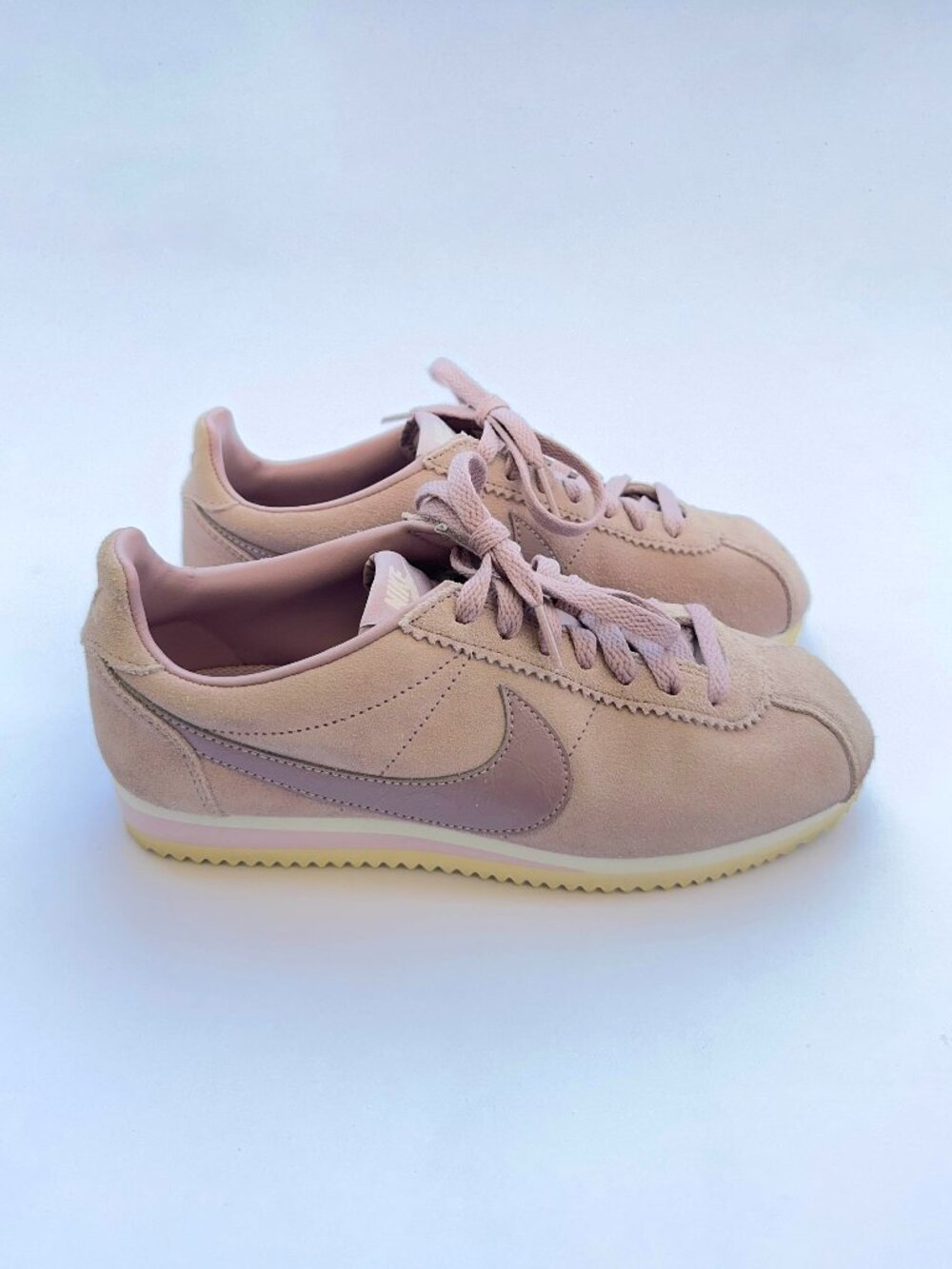 Nike Classics Cortez Suede Elemental Rose (style AA3839-600) Women's Size 7.5